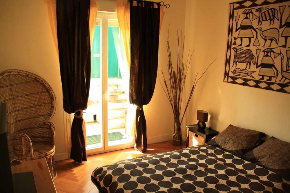 6 Bedrooms Seaview House, Old Town Nice Buitenkant foto