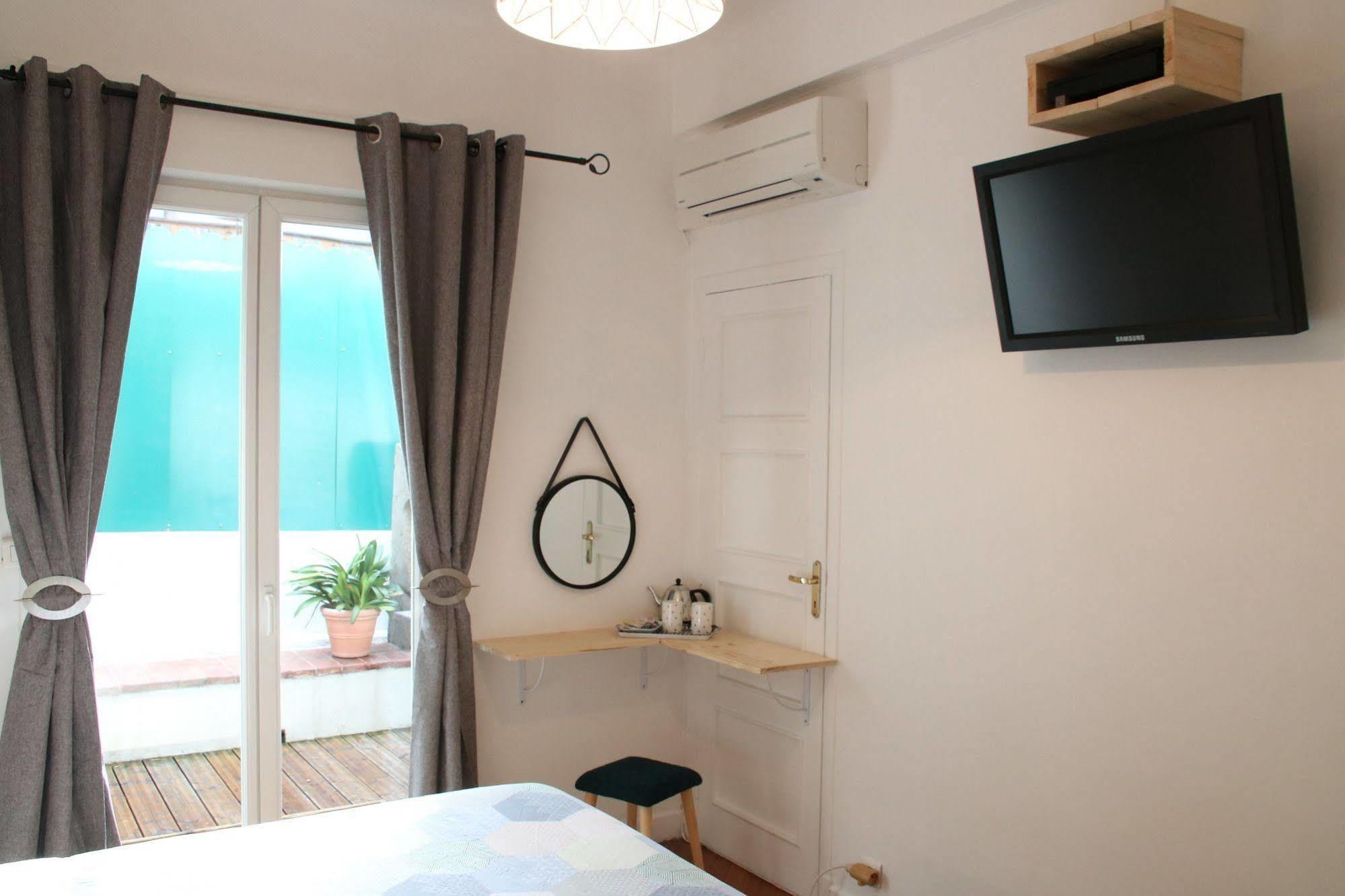 6 Bedrooms Seaview House, Old Town Nice Buitenkant foto